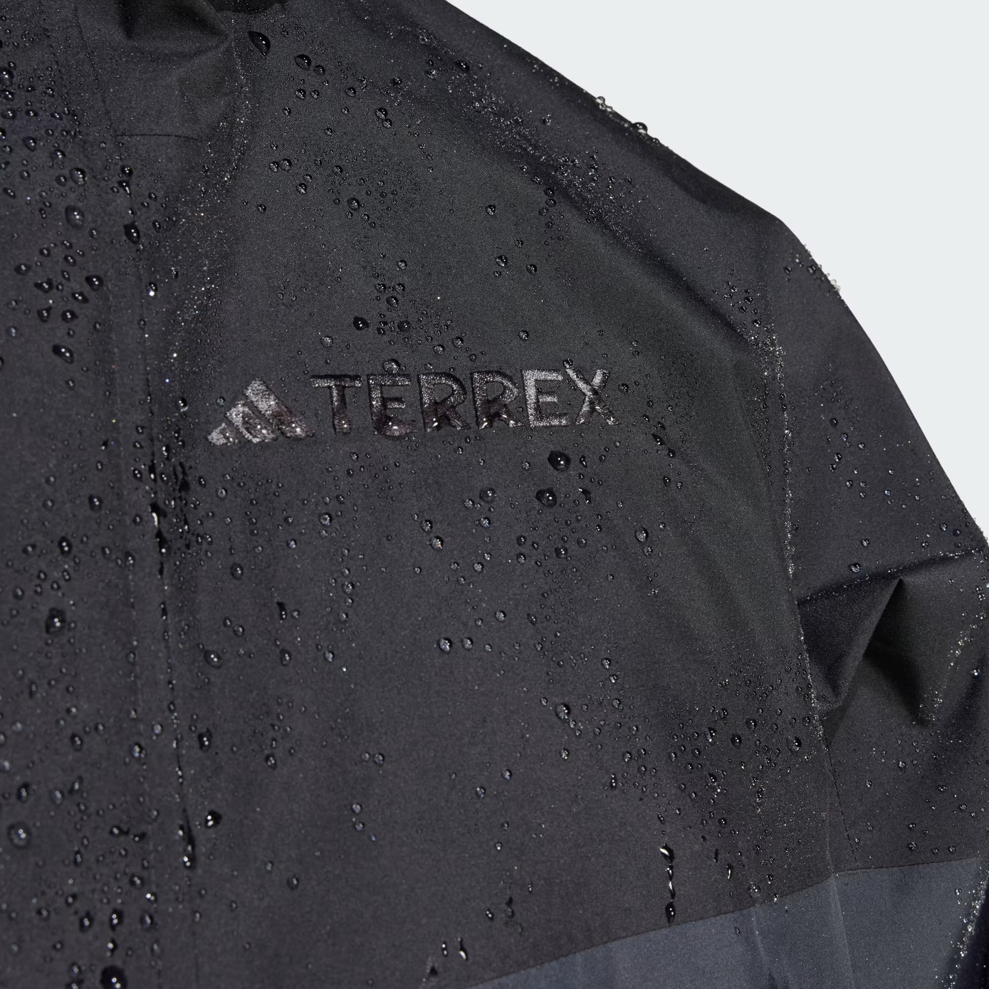 Anorak Terrex Xploric Climaproof
